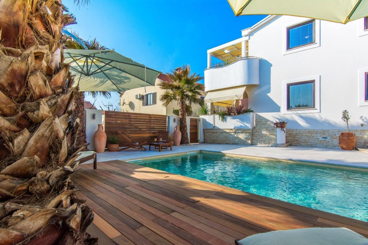 Apartments "Villa Antisin" With Heated Pool 扎达尔 外观 照片