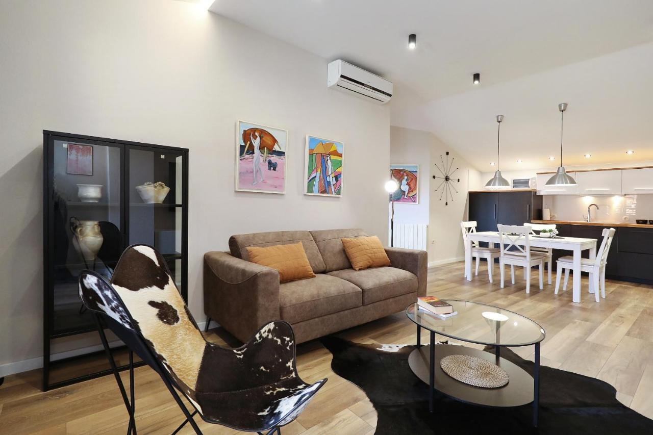 Apartments "Villa Antisin" With Heated Pool 扎达尔 外观 照片