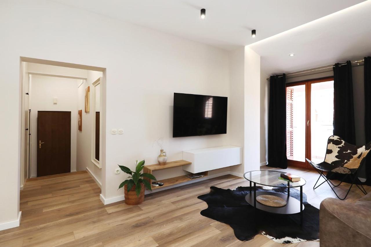 Apartments "Villa Antisin" With Heated Pool 扎达尔 外观 照片